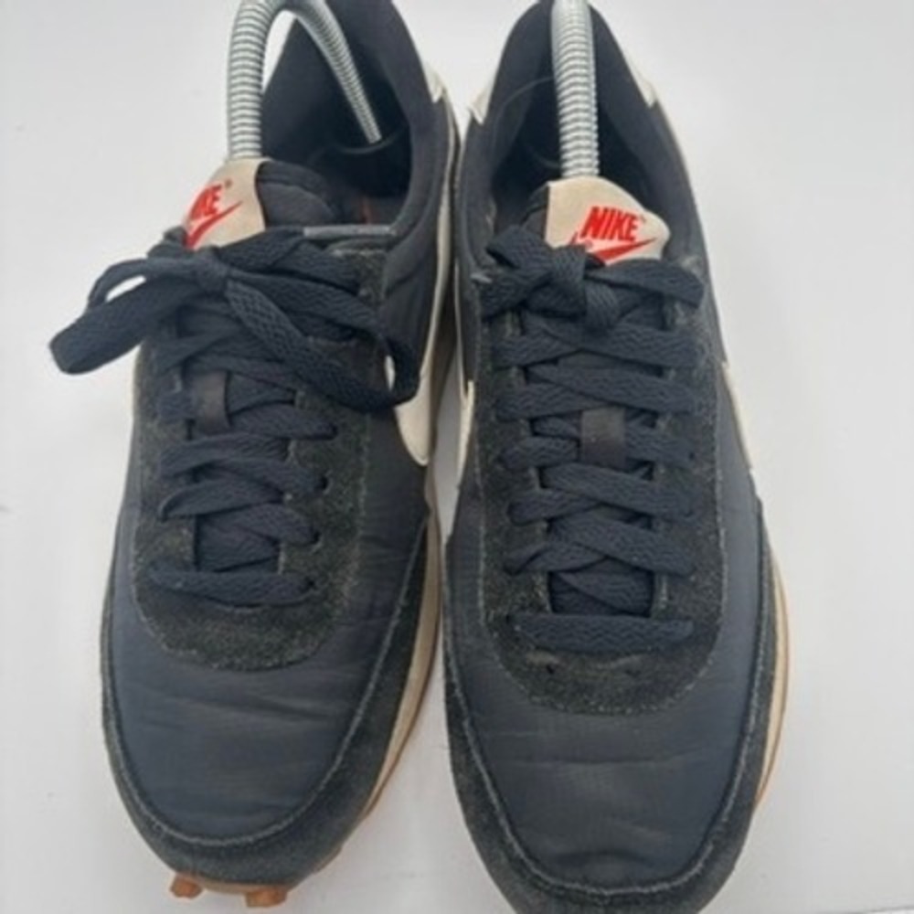 Nike Daybreak Sneakers Women Sz 8 Black White Retro Waffle Racer Runner - Picture 2 of 15